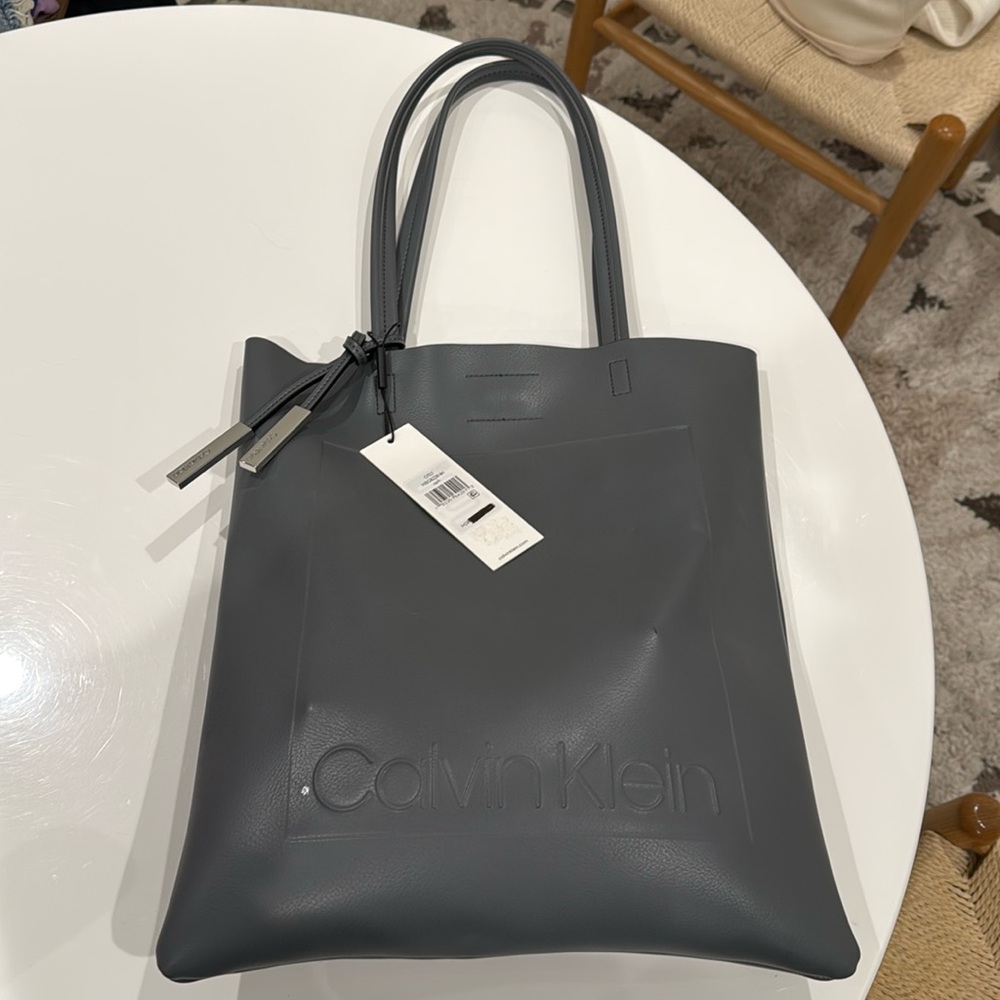 NWT Calvin Klein Purse